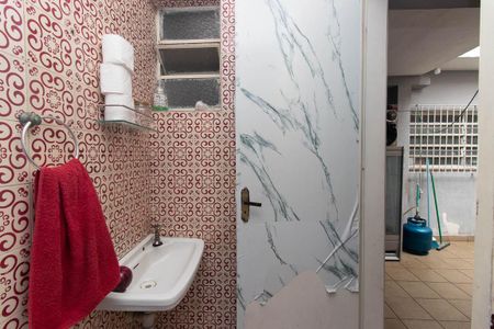 Casa à venda com 150m², 2 quartos e 1 vagaBanheiro de serviço