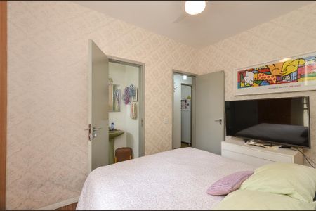 Apartamento à venda com 85m², 2 quartos e 1 vagaSuíte