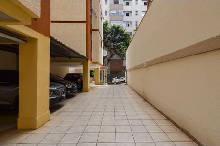 Apartamento à venda com 85m², 2 quartos e 1 vagaÁrea comum