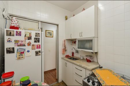 Apartamento à venda com 85m², 2 quartos e 1 vagaCozinha