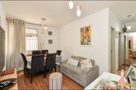 Apartamento à venda com 85m², 2 quartos e 1 vagaSala Ambientes