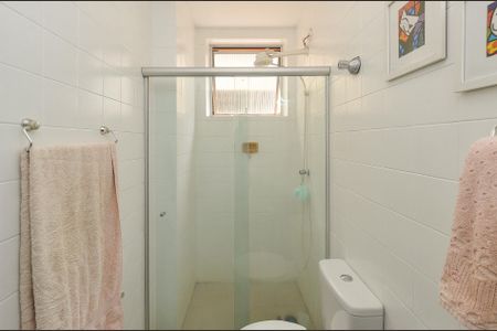 Apartamento à venda com 85m², 2 quartos e 1 vagaBanheiro Social