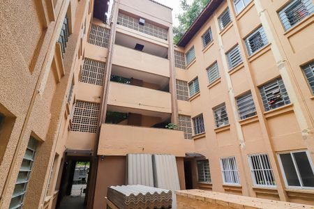 Apartamento para alugar com 48m², 2 quartos e sem vagaÁrea externa