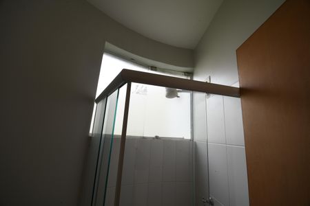 Casa de condomínio à venda com 431m², 4 quartos e 2 vagasBanheiro Social