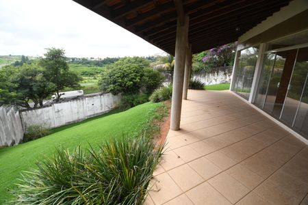 Casa de condomínio à venda com 431m², 4 quartos e 2 vagasSala - Varanda