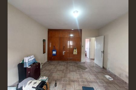 Casa à venda com 130m², 3 quartos e 4 vagas Casa à venda com 130m², 3 quartos e 4 vagasQuarto 3