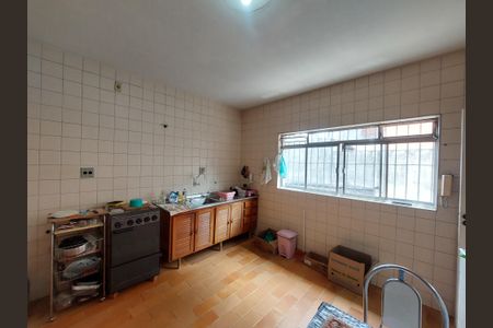 Casa à venda com 130m², 3 quartos e 4 vagas Casa à venda com 130m², 3 quartos e 4 vagasCozinha