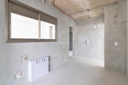 Apartamento à venda com 219m², 3 quartos e 4 vagas Apartamento à venda com 219m², 3 quartos e 4 vagasCozinha