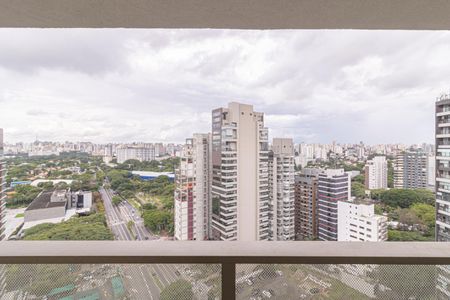 Apartamento à venda com 219m², 3 quartos e 4 vagas Apartamento à venda com 219m², 3 quartos e 4 vagasVaranda da Suíte 1