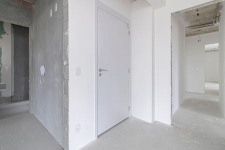 Apartamento à venda com 219m², 3 quartos e 4 vagas Apartamento à venda com 219m², 3 quartos e 4 vagasEntrada