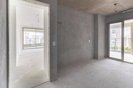 Apartamento à venda com 219m², 3 quartos e 4 vagas Apartamento à venda com 219m², 3 quartos e 4 vagasCozinha