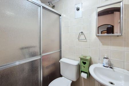 Casa à venda com 120m², 2 quartos e 1 vagaBanheiro de serviço