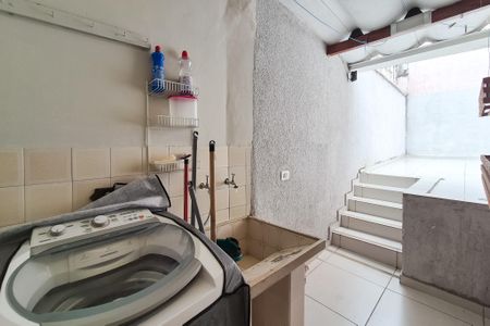 Casa à venda com 120m², 2 quartos e 1 vagaÁrea de Serviço