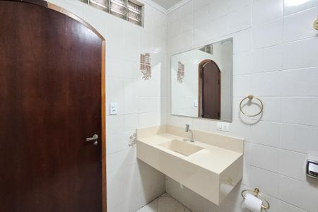 Casa à venda com 120m², 2 quartos e 1 vagaBanheiro Social