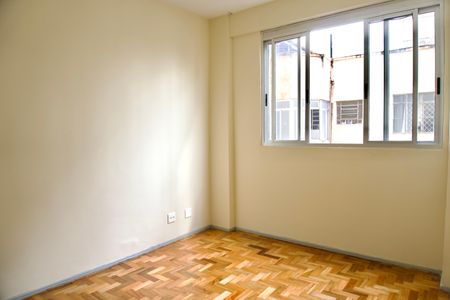 Apartamento à venda com 3 quartos, 70m² em Barro Preto, Belo Horizonte