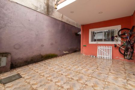 Casa à venda com 140m², 3 quartos e 2 vagas Casa à venda com 140m², 3 quartos e 2 vagasGaragem