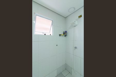 Casa à venda com 140m², 3 quartos e 2 vagas Casa à venda com 140m², 3 quartos e 2 vagasSuíte