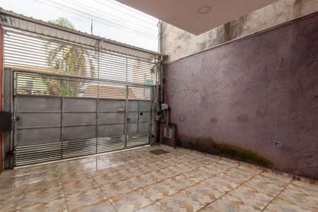 Casa à venda com 140m², 3 quartos e 2 vagas Casa à venda com 140m², 3 quartos e 2 vagasGaragem
