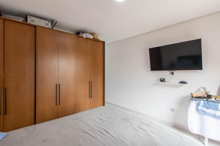 Casa à venda com 140m², 3 quartos e 2 vagas Casa à venda com 140m², 3 quartos e 2 vagasSuíte