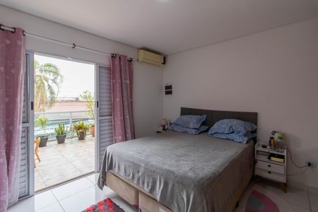 Suíte de casa à venda com 3 quartos, 140m² em Jardim Santa Barbara, Guarulhos