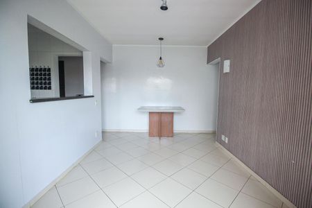 Sala de apartamento para alugar com 2 quartos, 65m² em Jardim Umarizal, São Paulo