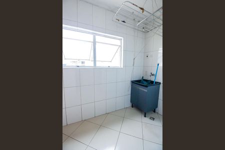 Apartamento para alugar com 65m², 2 quartos e 1 vagaÁrea de Serviço