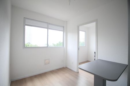 Sala de apartamento para alugar com 2 quartos, 32m² em Vila Suzana, São Paulo