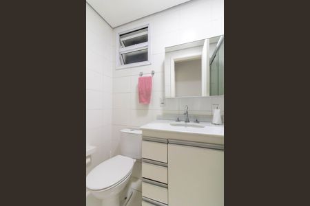 Apartamento à venda com 81m², 3 quartos e 2 vagasBanheiro 