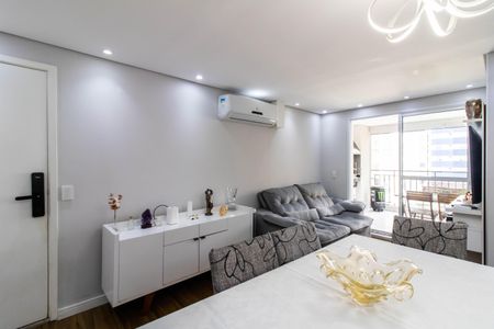 Sala de apartamento à venda com 3 quartos, 81m² em Picanço, Guarulhos