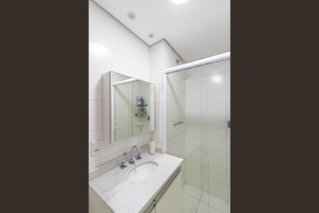 Apartamento à venda com 81m², 3 quartos e 2 vagasBanheiro 