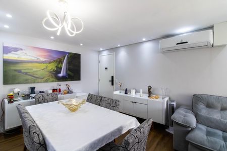 Sala de apartamento à venda com 3 quartos, 81m² em Picanço, Guarulhos