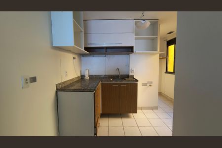 Apartamento à venda com 86m², 2 quartos e 2 vagas Apartamento à venda com 86m², 2 quartos e 2 vagasCozinha e Área de Serviço