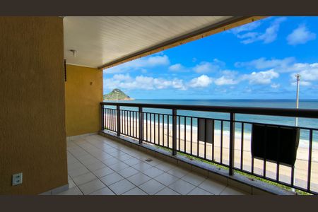 Apartamento à venda com 86m², 2 quartos e 2 vagas Apartamento à venda com 86m², 2 quartos e 2 vagasVaranda