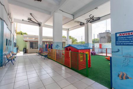 Apartamento para alugar com 55m², 2 quartos e sem vagaÁrea comum - Playground