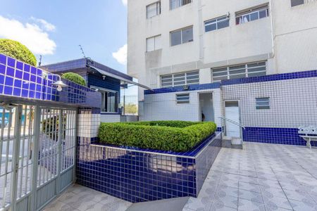 Apartamento para alugar com 55m², 2 quartos e sem vagaÁrea comum