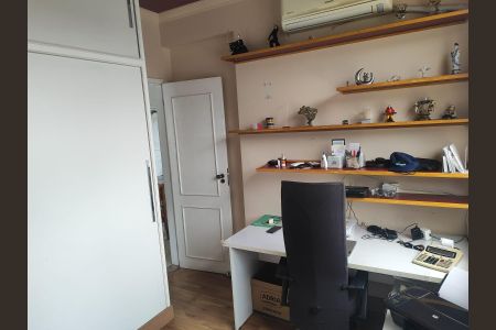 Apartamento para alugar com 75m², 3 quartos e 1 vagaQuarto
