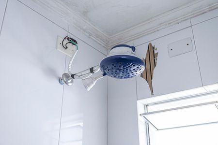 Casa para alugar com 46m², 2 quartos e sem vaga Casa para alugar com 46m², 2 quartos e sem vagaBanheiro