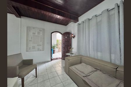 Sala de casa de condomínio à venda com 2 quartos, 92m² em Vargem Pequena, Rio de Janeiro