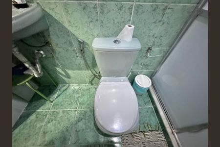 Casa de condomínio à venda com 92m², 2 quartos e 1 vaga Casa de condomínio à venda com 92m², 2 quartos e 1 vagaBanheiro Social