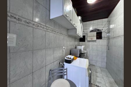 Casa de condomínio à venda com 92m², 2 quartos e 1 vaga Casa de condomínio à venda com 92m², 2 quartos e 1 vagaCozinha