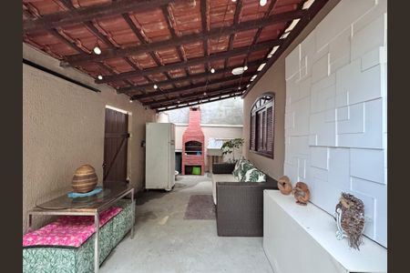 Casa de condomínio à venda com 92m², 2 quartos e 1 vaga Casa de condomínio à venda com 92m², 2 quartos e 1 vagaÁrea externa