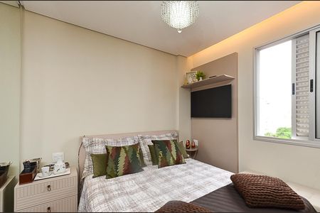 Apartamento à venda com 136m², 2 quartos e 2 vagas Apartamento à venda com 136m², 2 quartos e 2 vagasSuíte