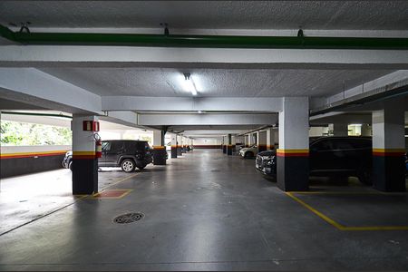 Apartamento à venda com 136m², 2 quartos e 2 vagas Apartamento à venda com 136m², 2 quartos e 2 vagasGaragem