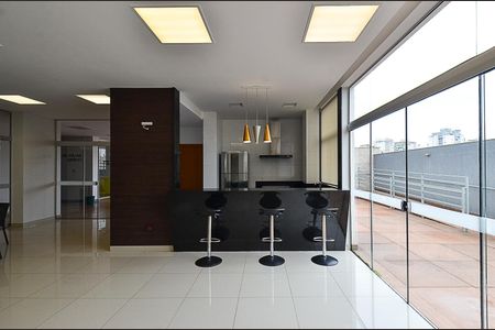 Apartamento à venda com 136m², 2 quartos e 2 vagas Apartamento à venda com 136m², 2 quartos e 2 vagasÁrea comum - Salão de festas