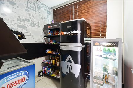 Apartamento à venda com 136m², 2 quartos e 2 vagas Apartamento à venda com 136m², 2 quartos e 2 vagasÁrea comum - Mercadinho