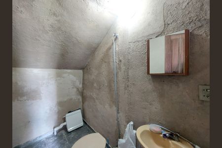 Casa à venda com 109m², 2 quartos e 1 vaga Casa à venda com 109m², 2 quartos e 1 vagaBanheiro do Salão de Festas