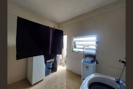 Casa à venda com 109m², 2 quartos e 1 vaga Casa à venda com 109m², 2 quartos e 1 vagaÁrea comum