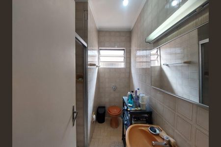 Casa à venda com 109m², 2 quartos e 1 vaga Casa à venda com 109m², 2 quartos e 1 vagaBanheiro