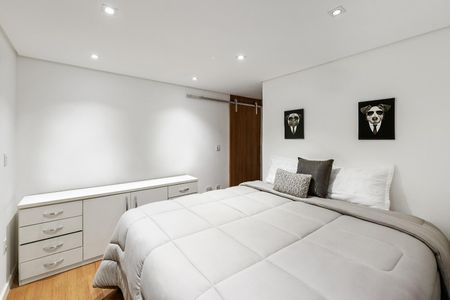 Apartamento à venda com 500m², 4 quartos e 4 vagasQuarto