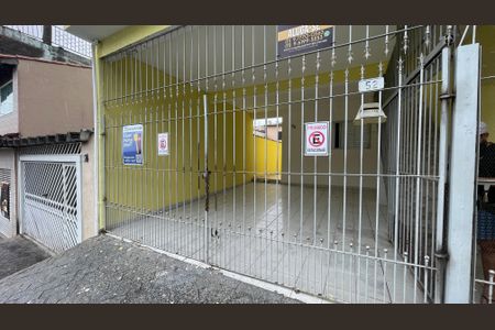 Casa para alugar com 180m², 2 quartos e 1 vagaFachada